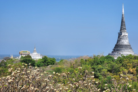 อุทยานประวัติศาสตร์พระนครคีรี (Phra Nakhon Khiri Historical Park) Photo 4 of 5