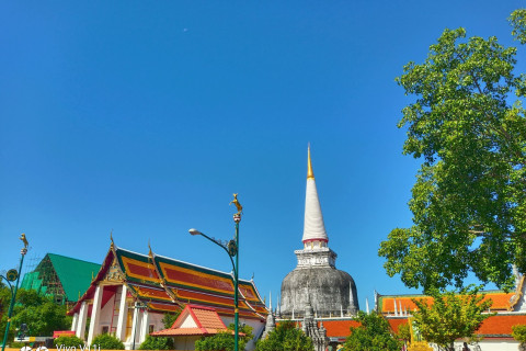 วัดพระมหาธาตุวรมหาวิหาร (Wat Phra Mahathat Woramahawihan)