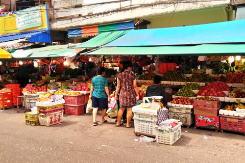 ตลาดกิมหยง (Kim Yong Market) Photo 1 of 5