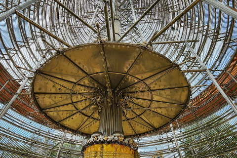 พระมหาเจดีย์ไตรภพ ไตรมงคล (เจดีย์สแตนเลส) (Tri Bhumi Tri Mongkol Stupa (Stainless Stupa))