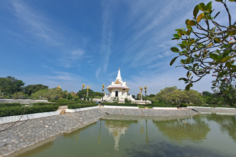 ศาลเจ้าพ่อหลักเมืองจังหวัดยะลา (Yala City Pillar Shrine)