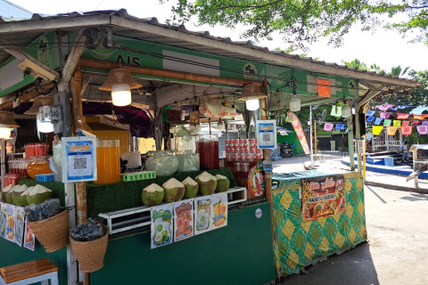 ตลาดต้นตาล ขอนแก่น (Ton Tann Market Khon Kaen) Photo 1 of 5