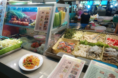 ตลาดต้นตาล ขอนแก่น (Ton Tann Market Khon Kaen) Photo 4 of 5