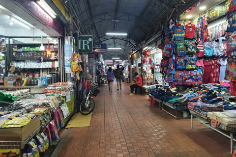 ตลาดท่าเสด็จ (Tha Sadet Market) Photo 4 of 5