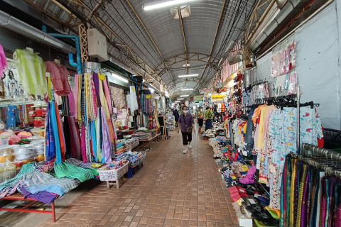 ตลาดท่าเสด็จ (Tha Sadet Market) Photo 5 of 5