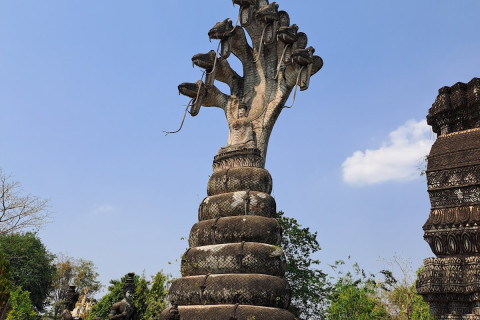 ศาลาแก้วกู่ หนองคาย (Sala Kaew Ku Nong Khai) Photo 5 of 5