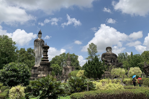 ศาลาแก้วกู่ หนองคาย (Sala Kaew Ku Nong Khai) Photo 2 of 5