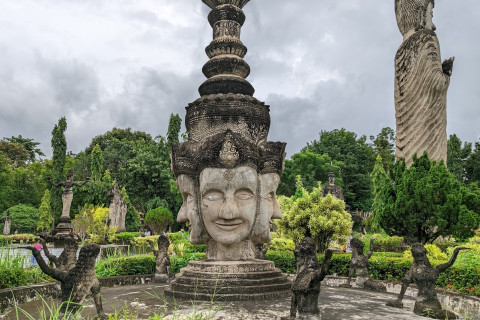 ศาลาแก้วกู่ หนองคาย (Sala Kaew Ku Nong Khai) Photo 1 of 5