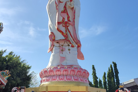 วัดสมานรัตนาราม (Wat Saman Rattanaram) Photo 2 of 5