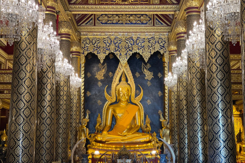 วัดพระศรีรัตนมหาธาตุวรมหาวิหาร (วัดใหญ่) (Wat Phra Si Rattana Mahathat Woramahawihan (Wat Yai))