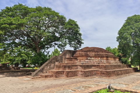 พระราชวังจันทน์ (Chan Palace) Photo 3 of 5