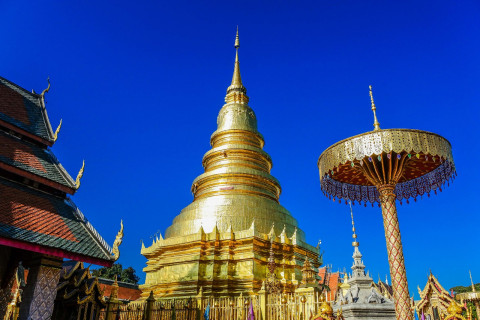วัดพระธาตุหริภุญชัย (Wat Phra That Hariphunchai)