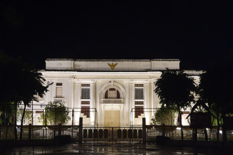 พระบรมราชานุสาวรีย์สามกษัตริย์ (Three Kings Monument)