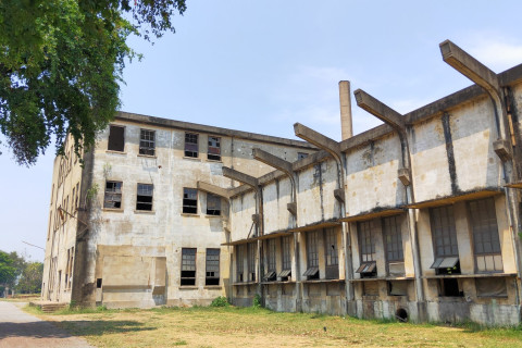 โรงงานกระดาษไทยกาญจนบุรี (Thai Paper Mill Kanchanaburi) Photo 4 of 5