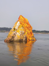 พระธาตุกลางน้ำ (Phra That La Nong) Photo 5 of 5