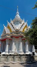 ศาลหลักเมือง ขอนแก่น (Khon Kaen City Pillar Shrine) Photo 1 of 5