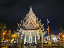 ศาลหลักเมือง ขอนแก่น (Khon Kaen City Pillar Shrine) Photo 3 of 5
