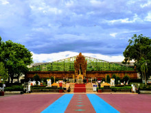 อนุสาวรีย์พระนางจามเทวี (Queen Cham Thewi Monument)