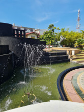 หอคอยบรรหาร-แจ่มใส (Banharn-Jamsai Tower) Photo 5 of 5